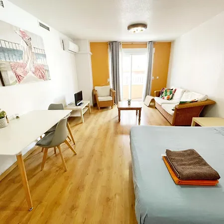Central Market Accommodation Alicante Exterior photo