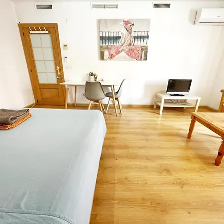 Central Market Accommodation Alicante Exterior photo