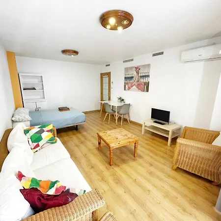 Central Market Accommodation Alicante Exterior photo